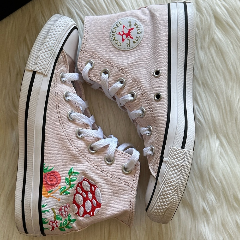 Converse Pink High-Top Sneakers with Mushroom Design - Picture 6 of 10